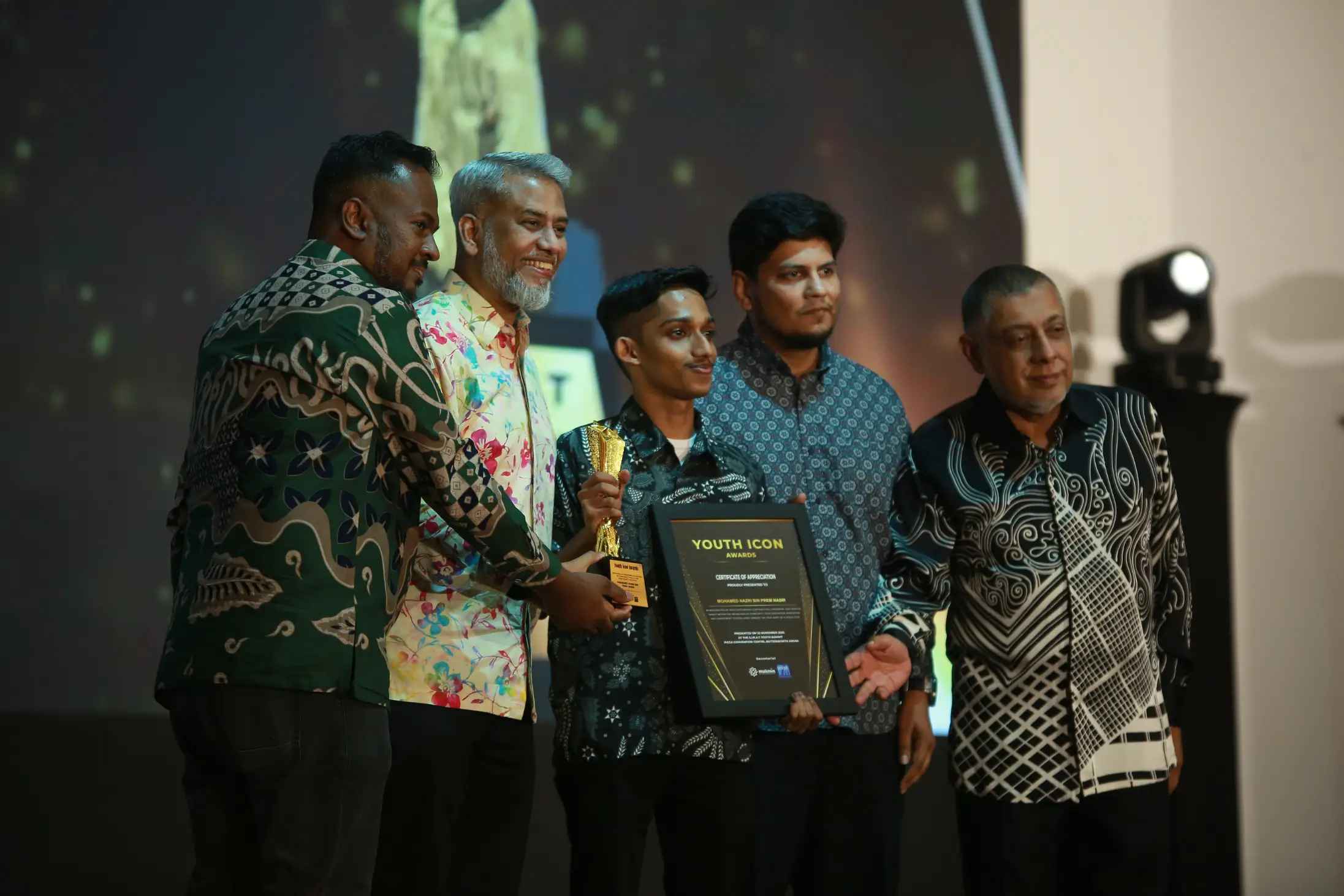MUKMIN Youth Icon Awards